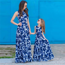 Load image into Gallery viewer, Women’s floral dress