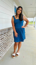 Load image into Gallery viewer, Denim dress

