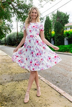 Load image into Gallery viewer, FLORAL SHORT SLEEVE A-LINE TIERED DRESS

