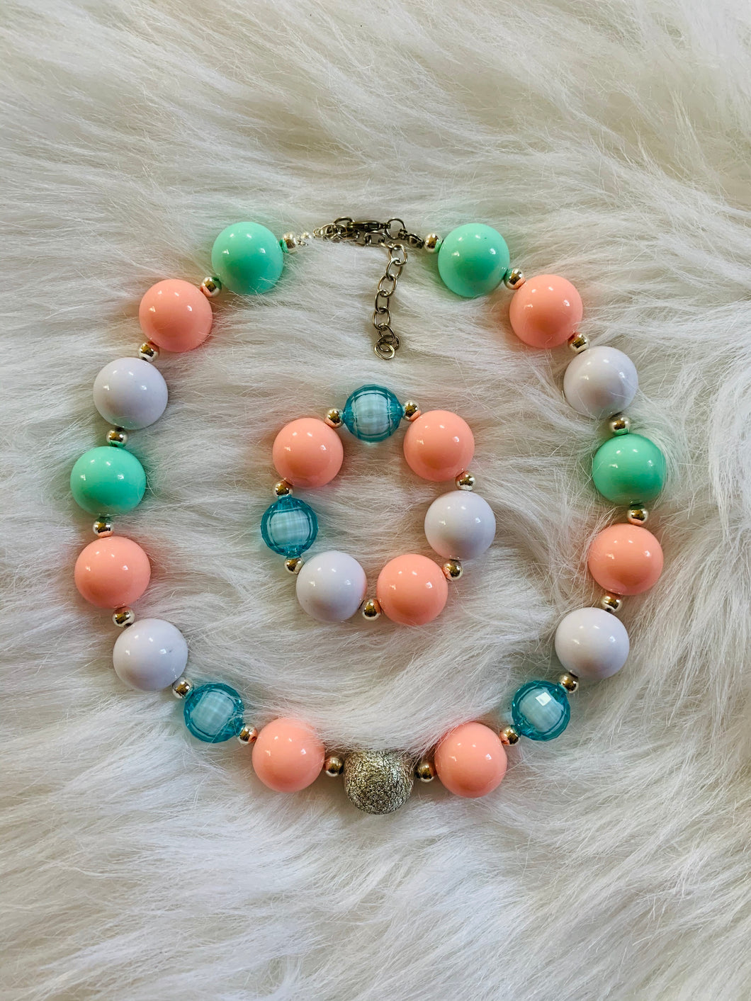 Necklace set