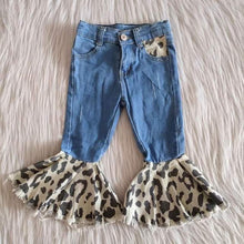 Load image into Gallery viewer, Leopard Ruffle bell bottom jeans
