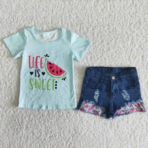 Life is sweet set